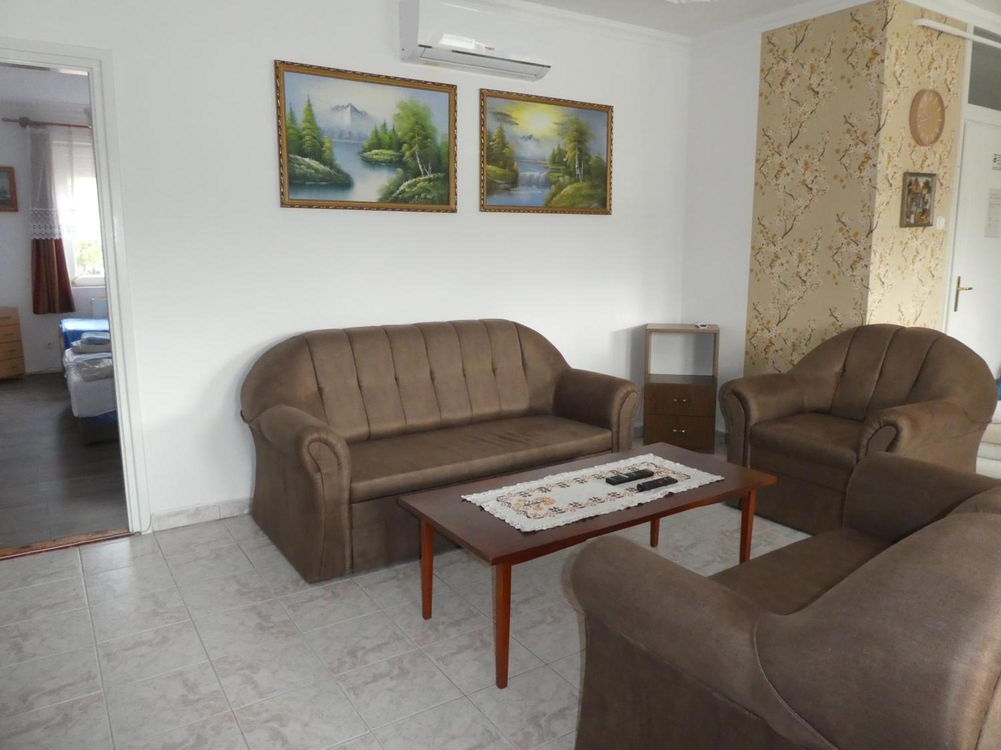 Halasi Szallashely Apartment Hajduszoboszlo Ngoại thất bức ảnh